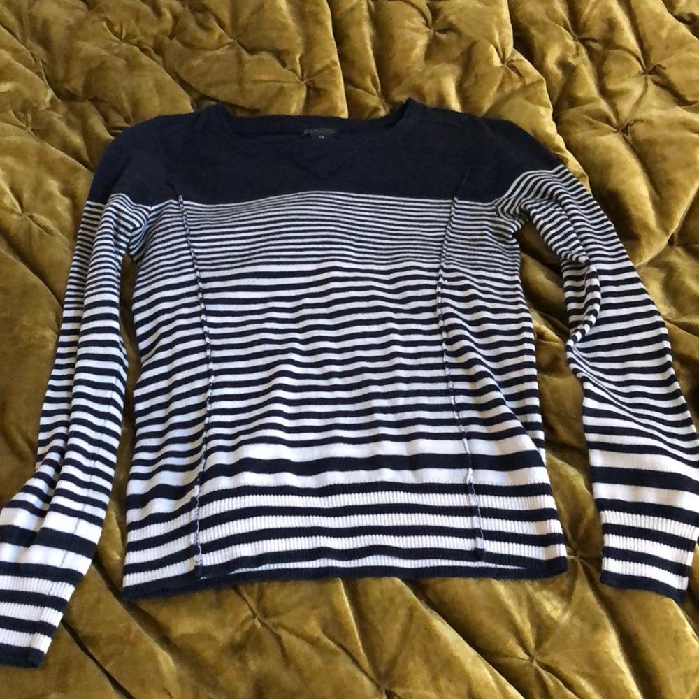 Lucky brand fitted sweater